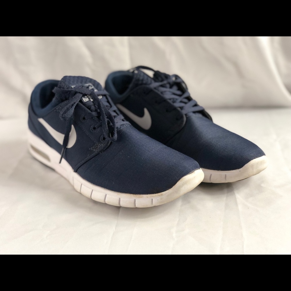 Nike janoksi